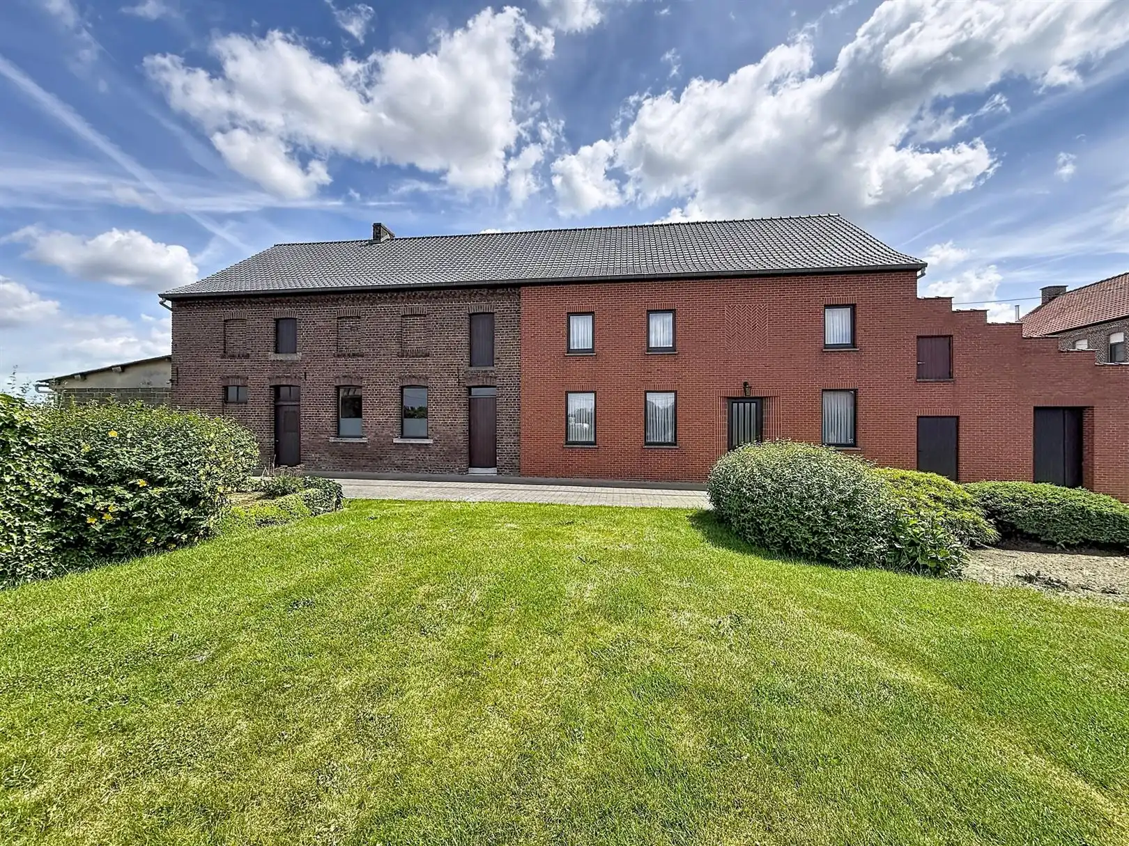 Voormalige hoeve met aanbouw en tuin, 26a 01ca foto 31