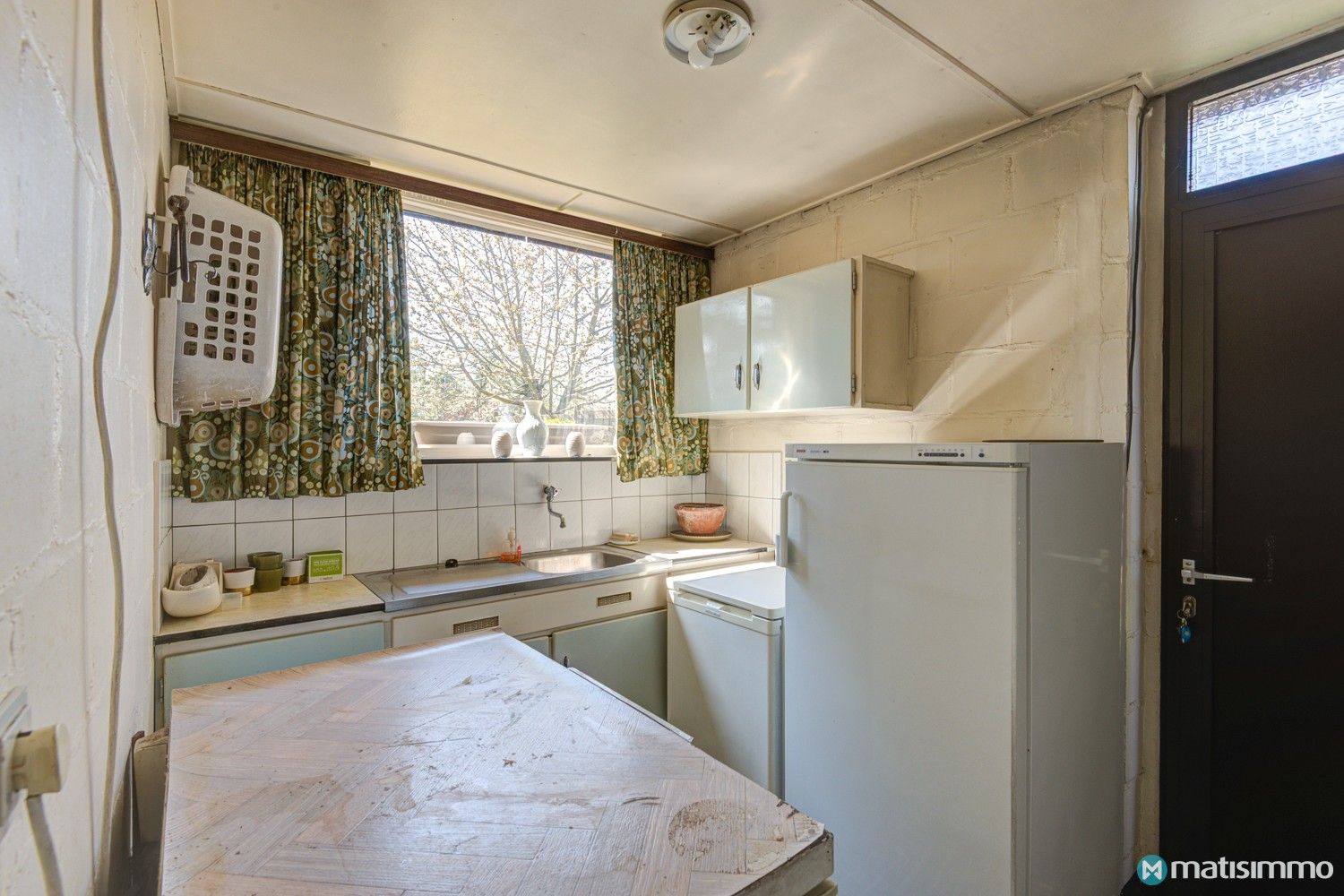 VERZORGDE WONING MET 3 SLAAPKAMERS, GARAGE EN TUIN NABIJ CENTRUM GENK foto 13