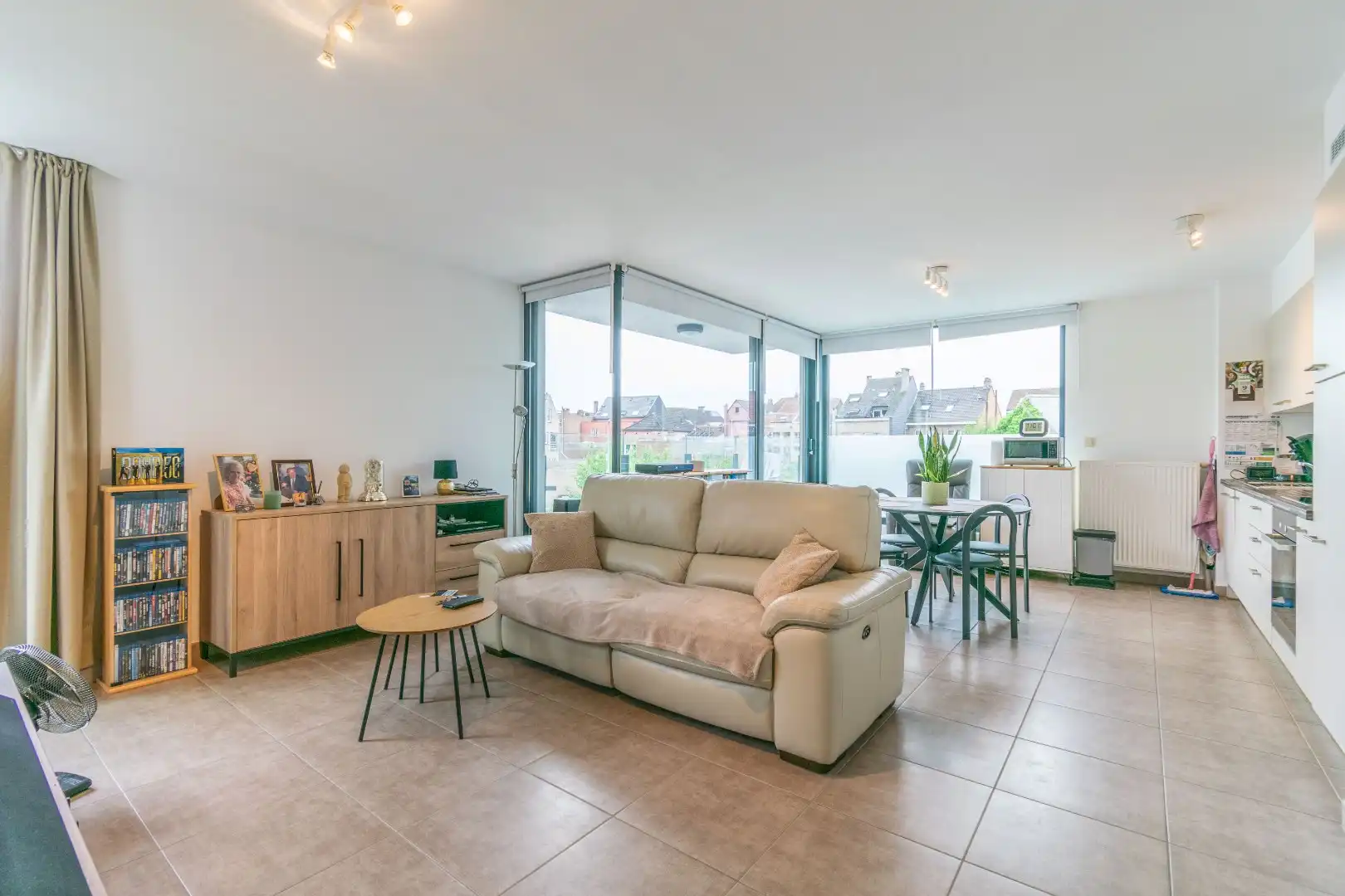 Een aangenaam, recent appartement te Halle! foto 4