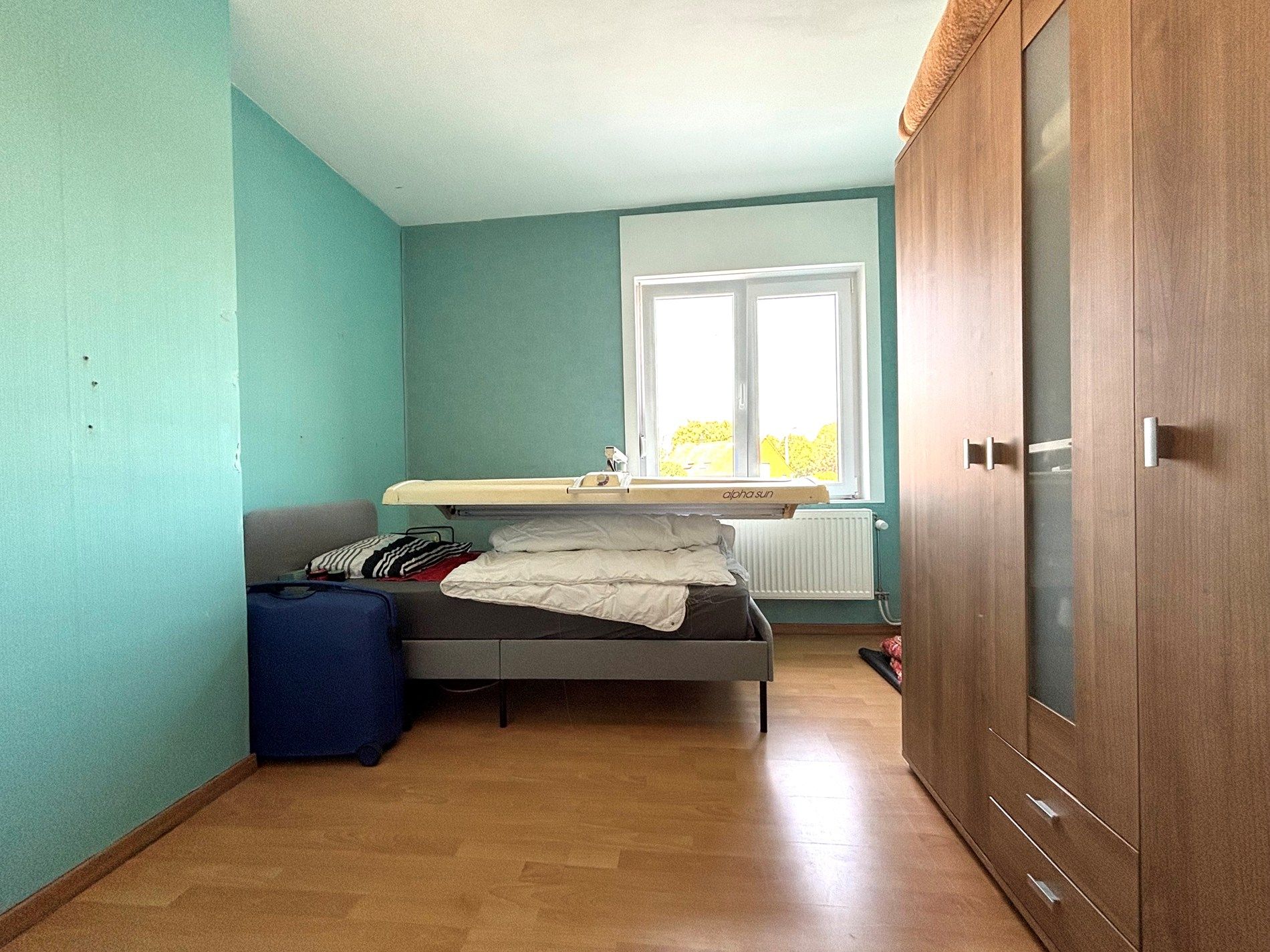 Lichtrijke woning met 4 slaapkamers en dubbele garage in Kuurne! foto 13