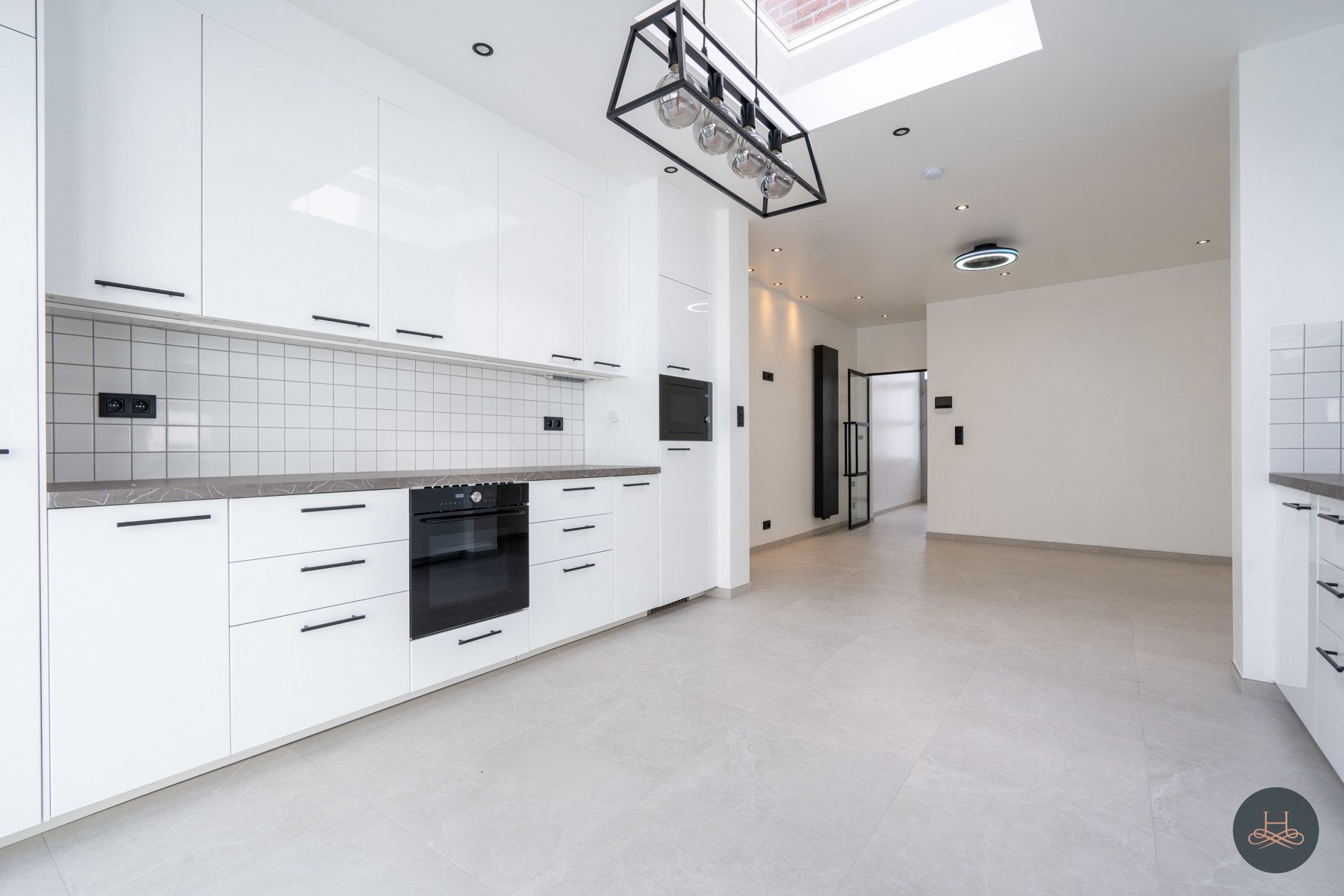 Prachtig gerenoveerde en rustig gelegen tweegevel woning foto 13