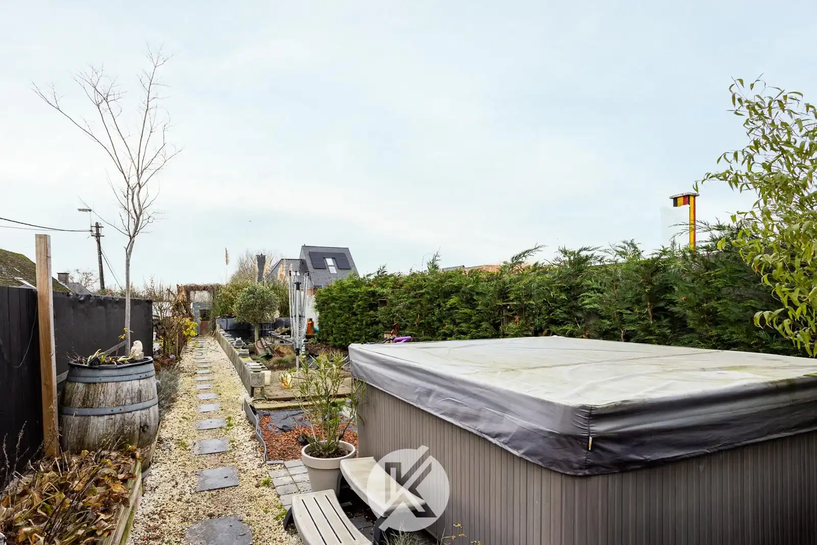 Instapklare gezinswoning met 5 slaapkamers foto 25