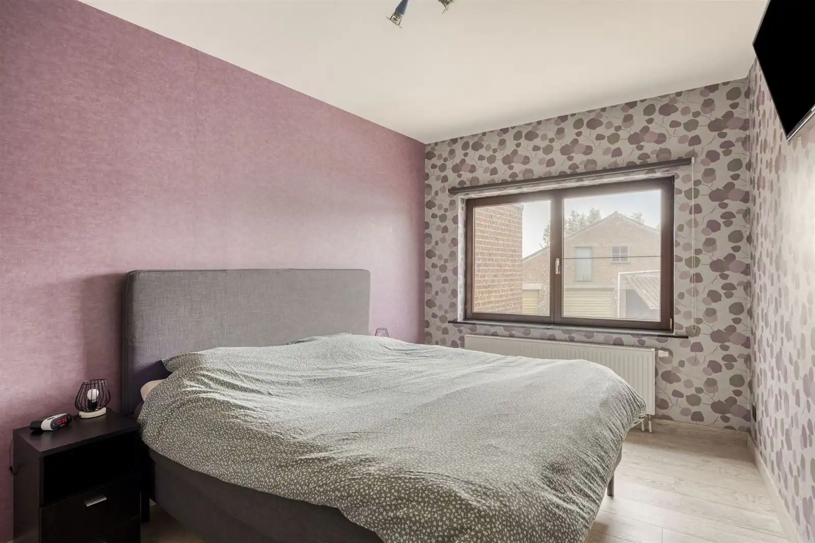 Woning met ruime loods te koop foto 18