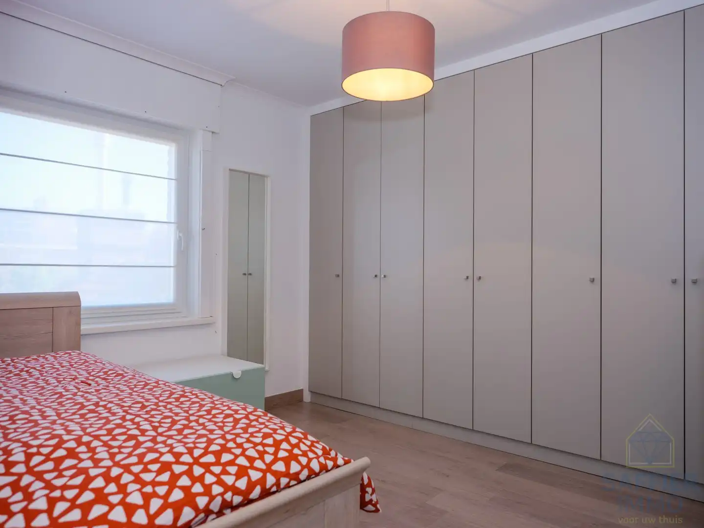 Instapklare halfopen woning te koop in Ingelmunster foto 19