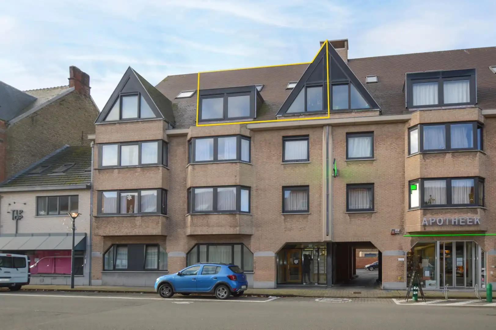 Twee slaapkamer duplexappartement te huur in centrum Oudenburg foto 3