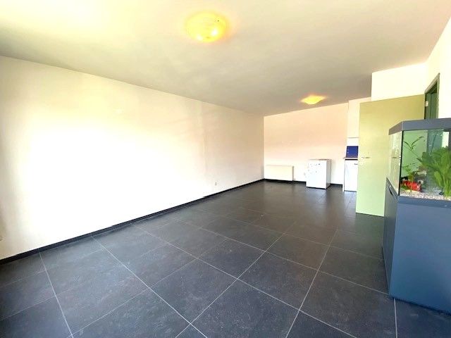 2 slaapkamer appartement met terras + garage in centrum van Geel foto 5