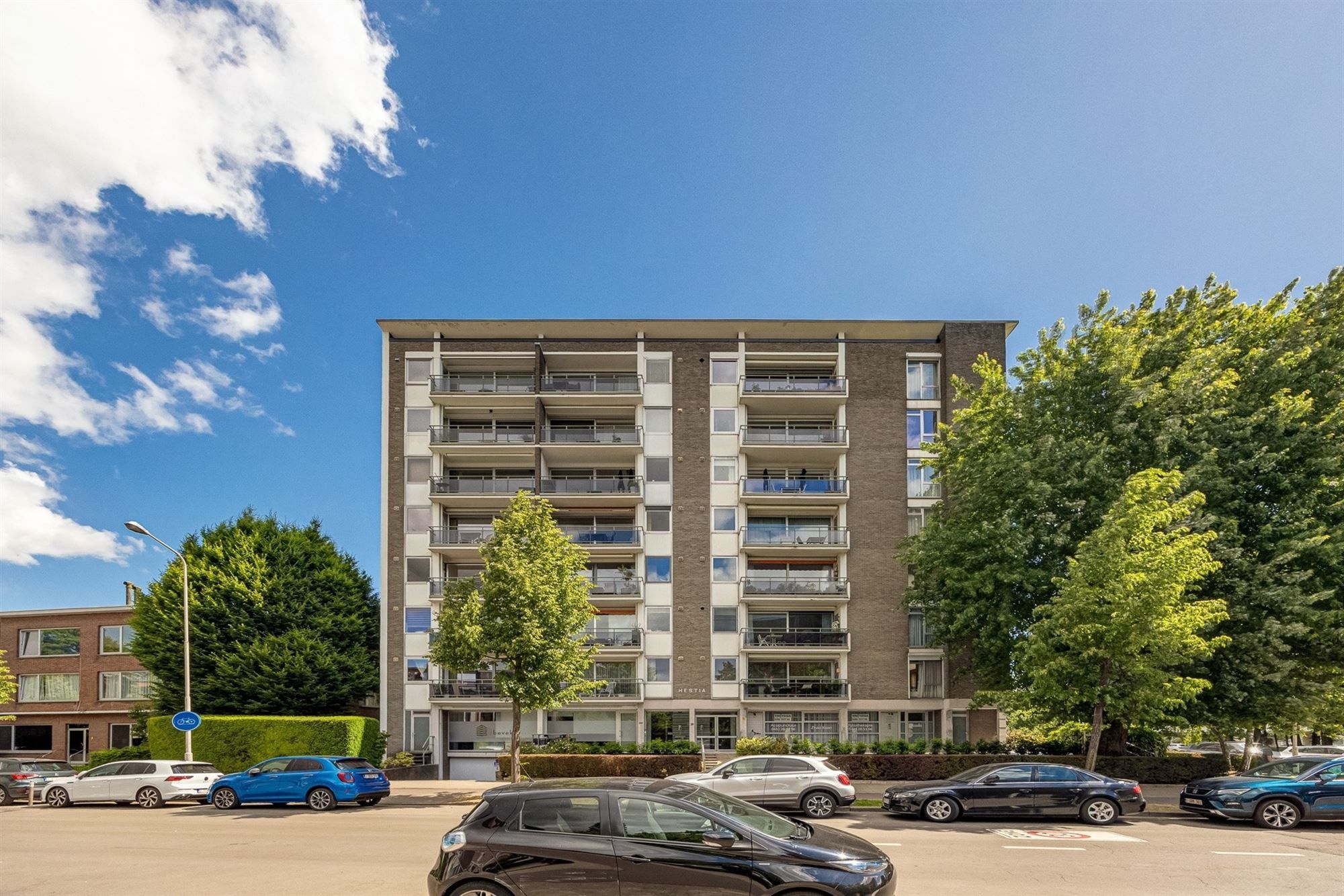 Instapklaar en lichtrijk hoekappartement nabij het Rooi foto 25