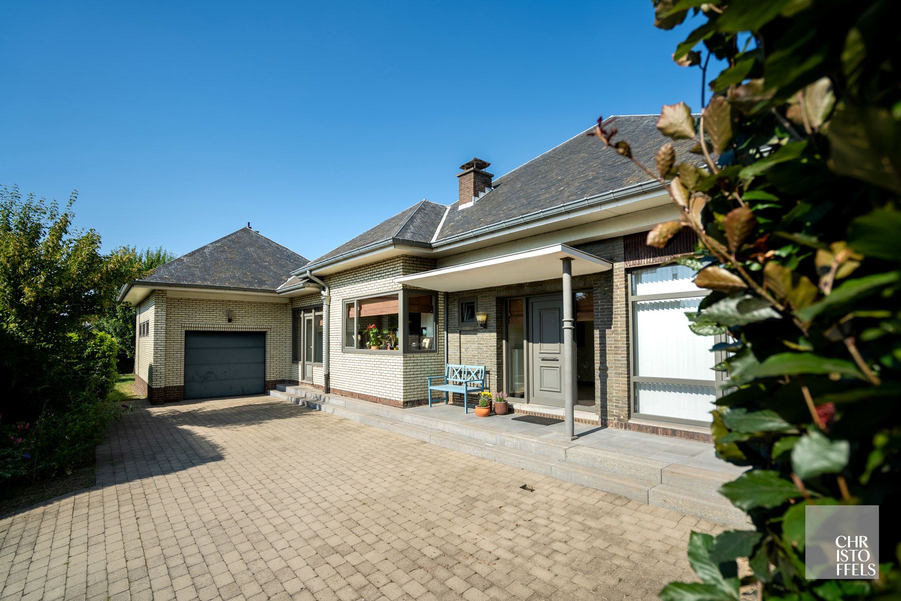 Riante gezinswoning (298 m²) met parktuin in Kesselt (Lanaken)! foto 28