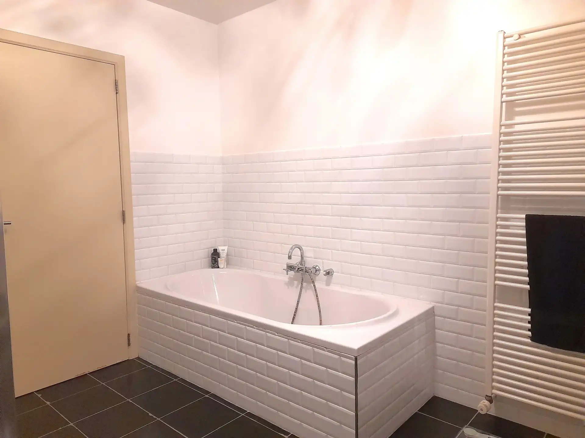Ruime woning met min. 4 slaapkamers op toplocatie  foto 23