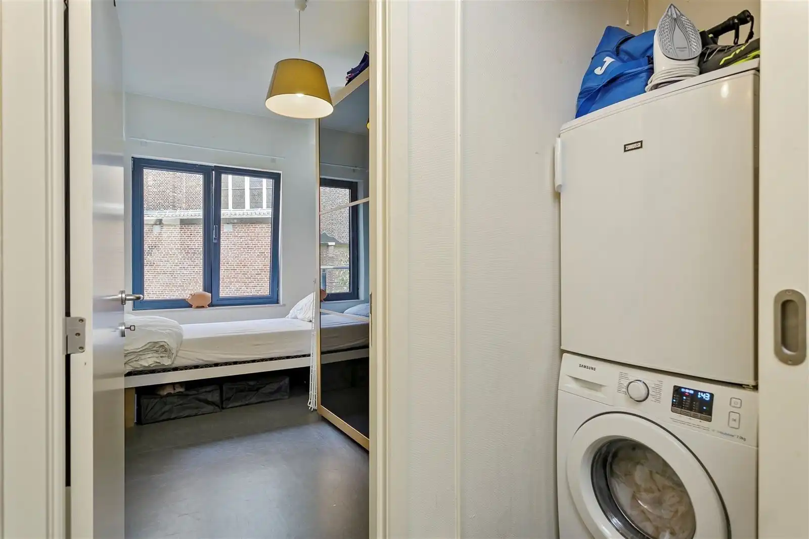 2 slaapkamer appartement op het Zuid ondergebracht in een klein en rustig gebouw. foto 9