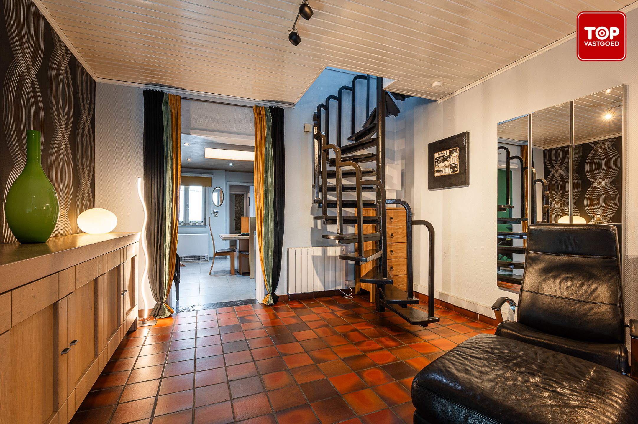 Gezinswoning vlakbij het historisch centrum. foto 7