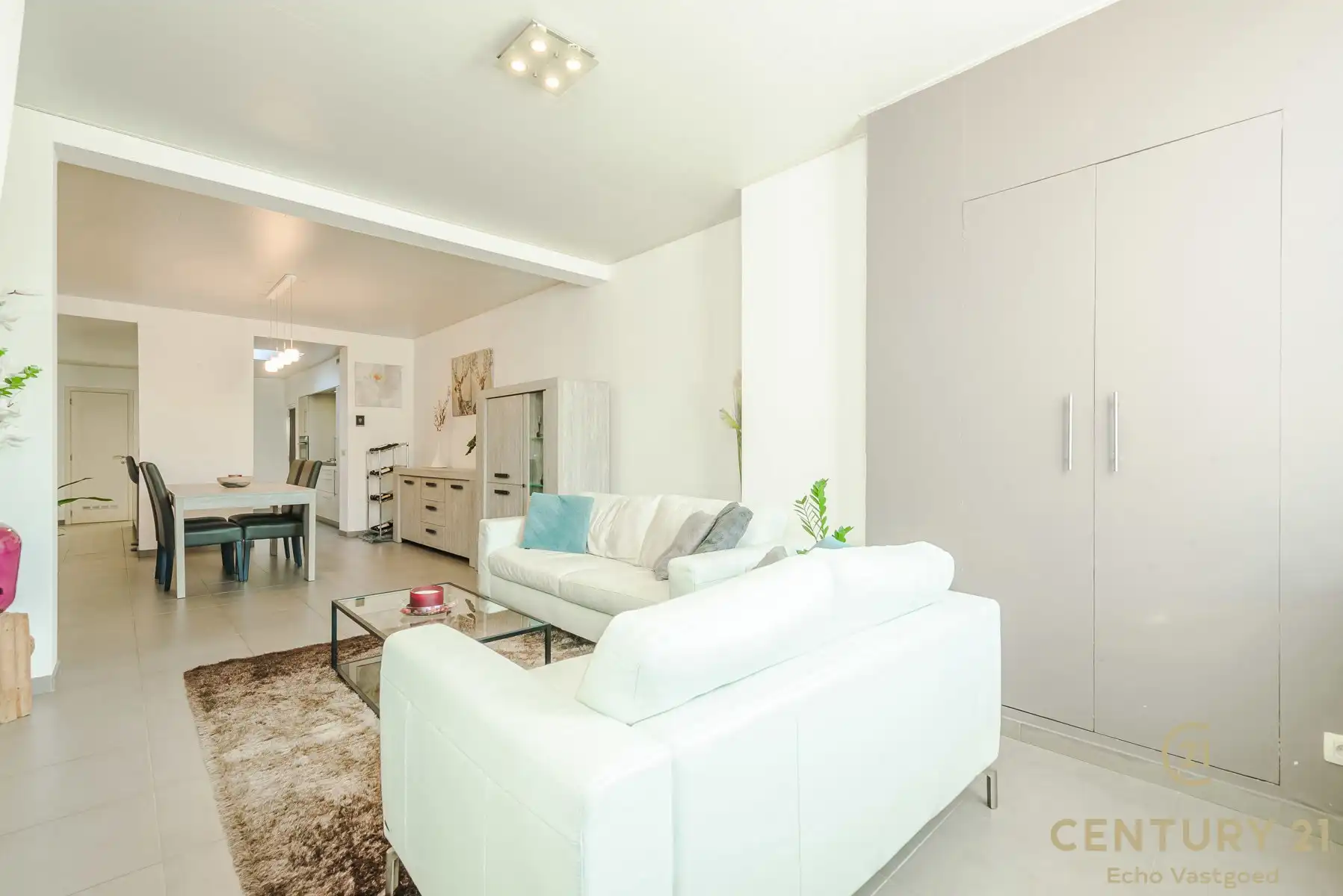 Mooie karakterwoning met tuin, parking en 3 slaapkamers foto 12