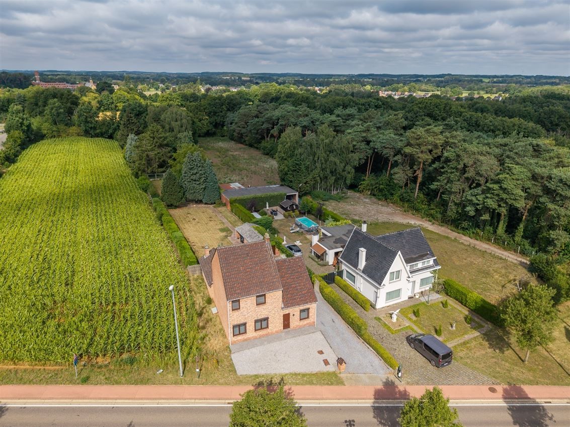 hoevewoning, 22a40ca, omgeven door agrarisch gebied foto 2