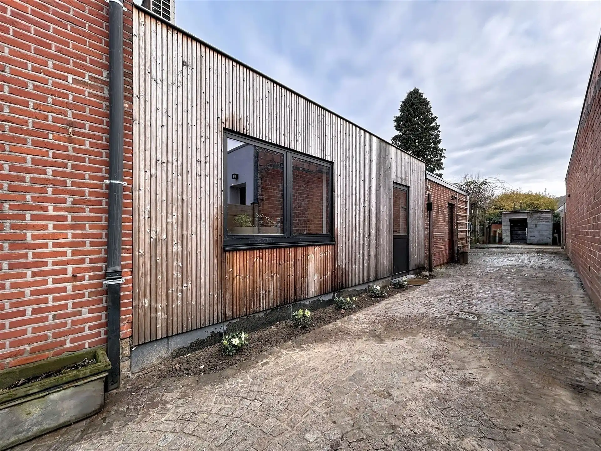 half open bebouwing met 4 slaapkamers op toplocatie foto 17