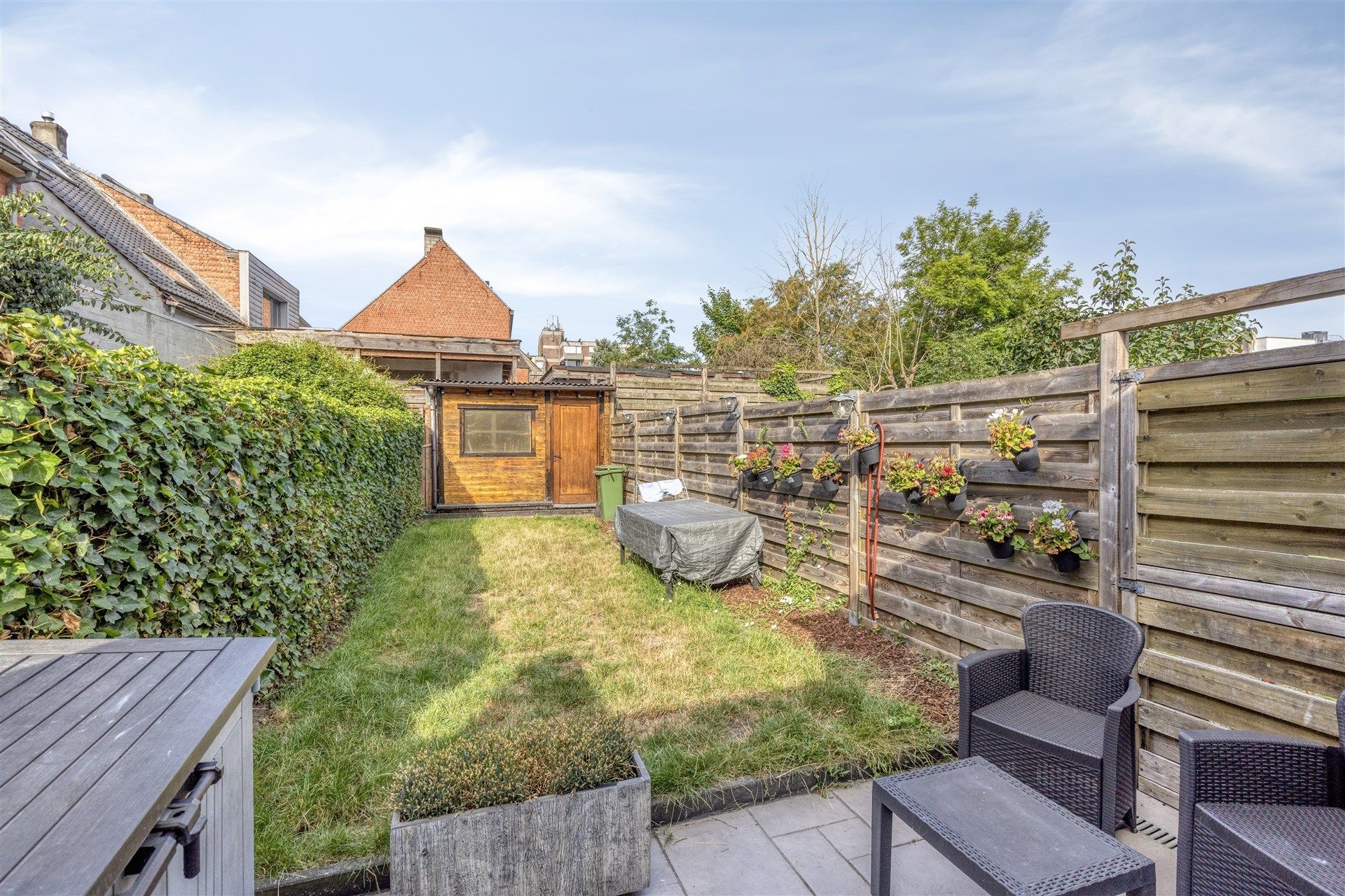 Charmante, instapklare woning in Wetteren met toffe tuin foto 15