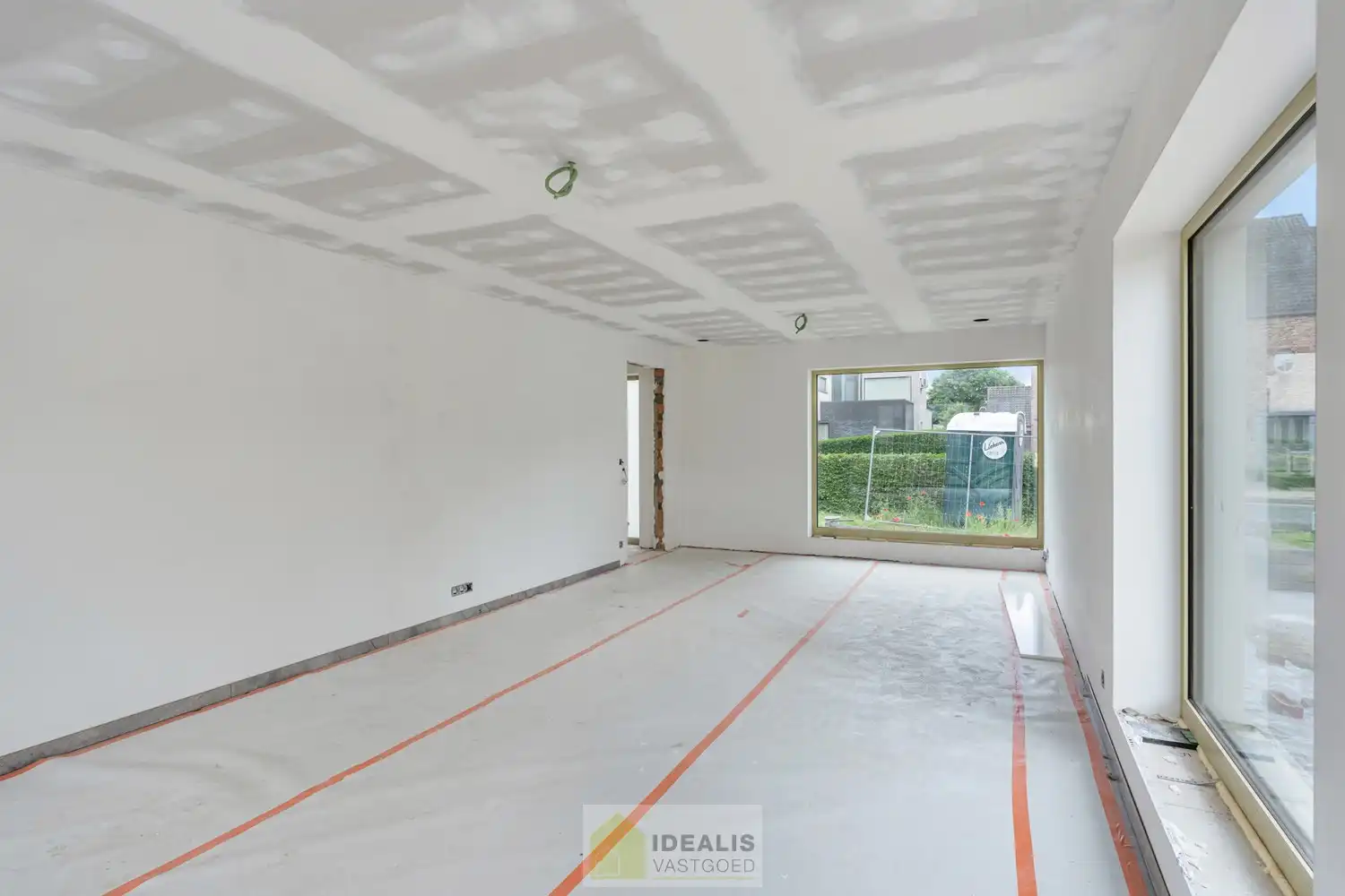 Schitterend volledig vernieuwde woning met 3 ruime slaapkamers foto 12