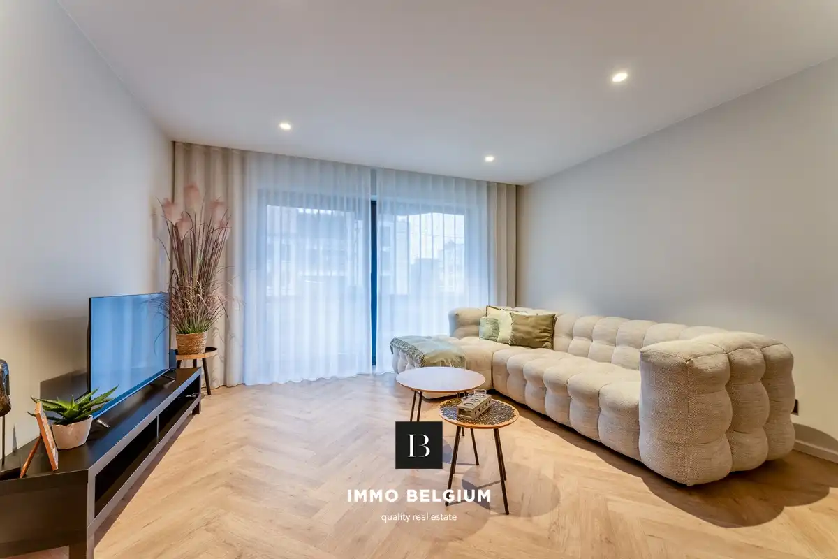 Gerenoveerd appartement/studio nabij de zeedijk van Mariakerke foto 3