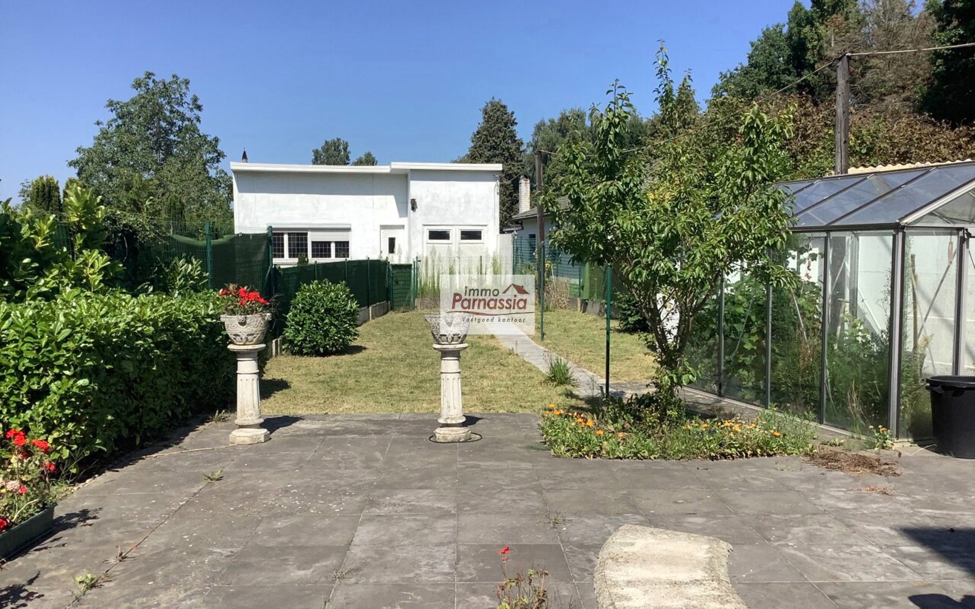 Gebouw te koop foto 2