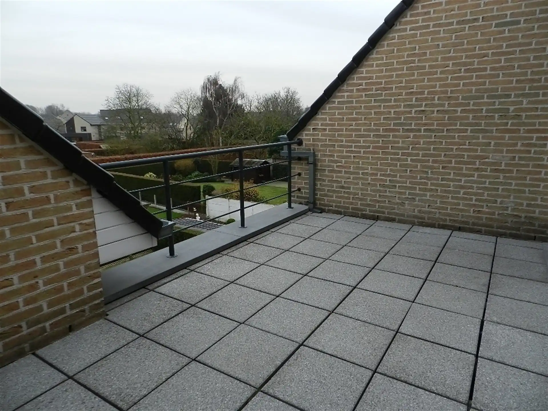 Appartement met groot terras gelegen op tweede verdieping van residentie “De Klaproos”. foto 10