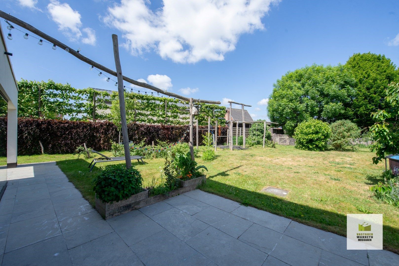 Exclusieve moderne en energiezuinige villa op 950m2 te centrum Wingene foto 28