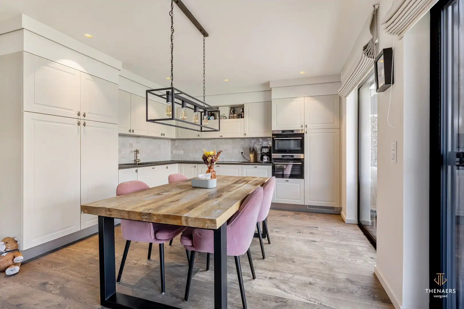 Energiezuinige woning met 3 slaapkamers op topligging in Sint-Truiden. foto 8