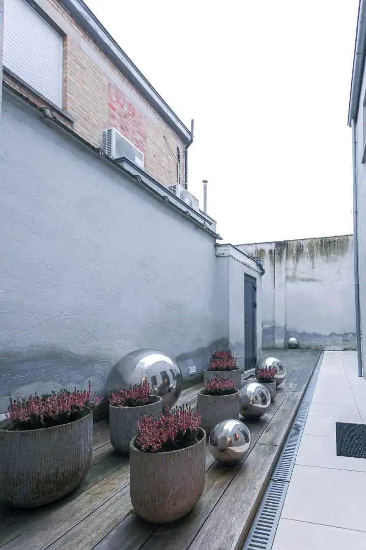 Handelsgelijkvloers Smedenstraat 13 Brugge te huur en te koop foto 6