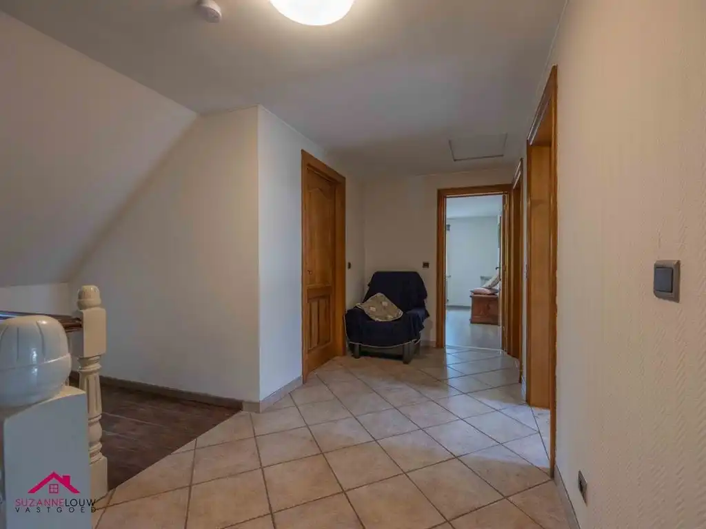 Riante vrijstaande woning met praktijkruimte foto 20