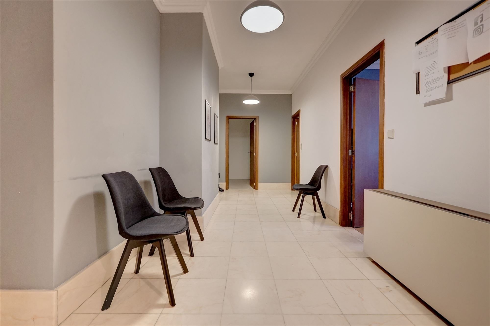 Handelsruimte in het hartje van Mechelen foto 6