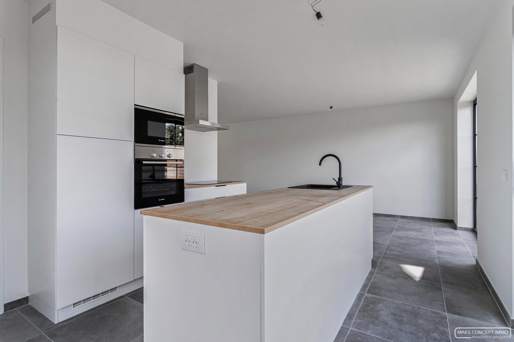 Rustig gelegen halfopen nieuwbouwwoning te huur in Moen (Zwevegem) foto 8