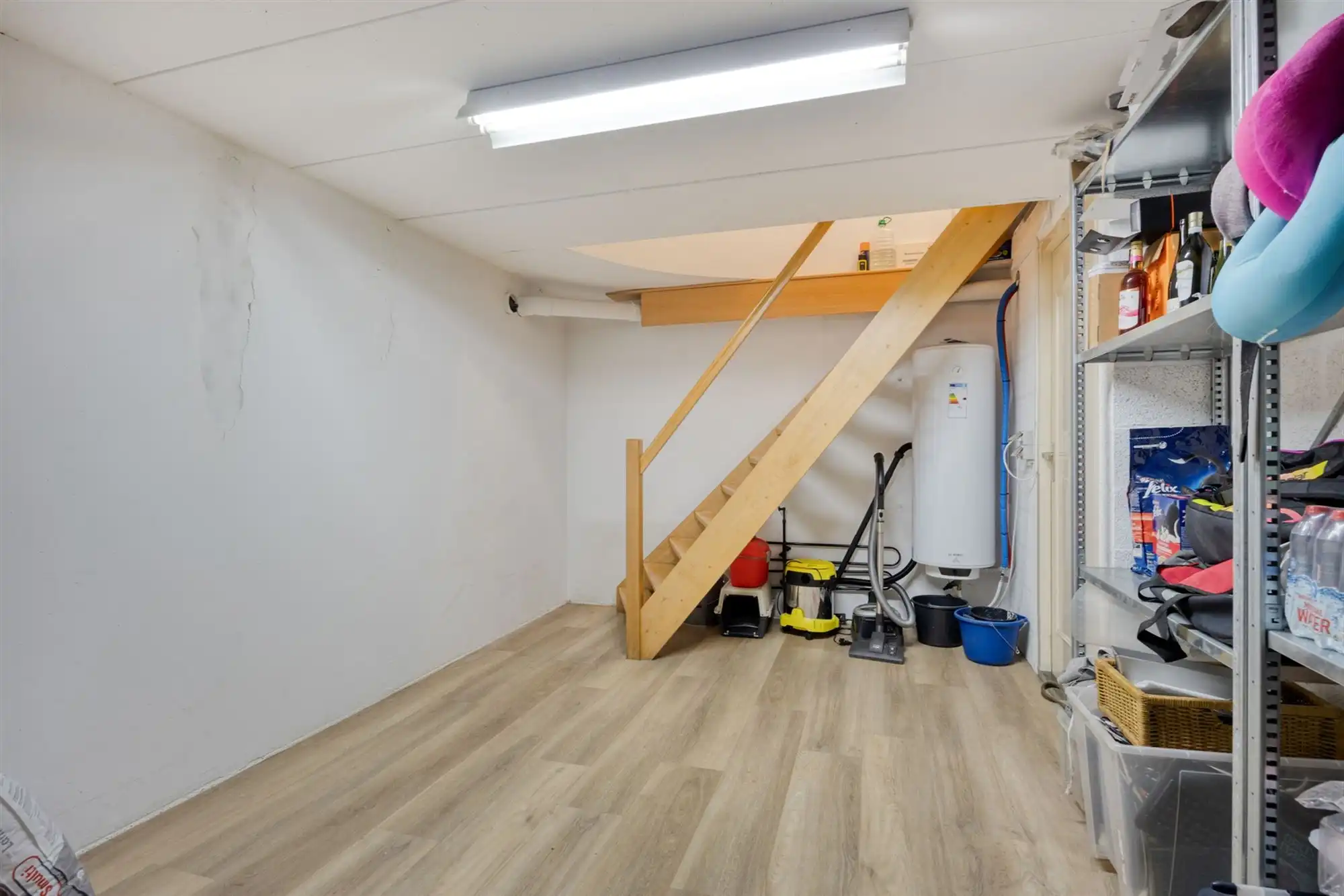 Instapklare tijdloze villa met 5 slpks op ca. 2000 m² foto 55