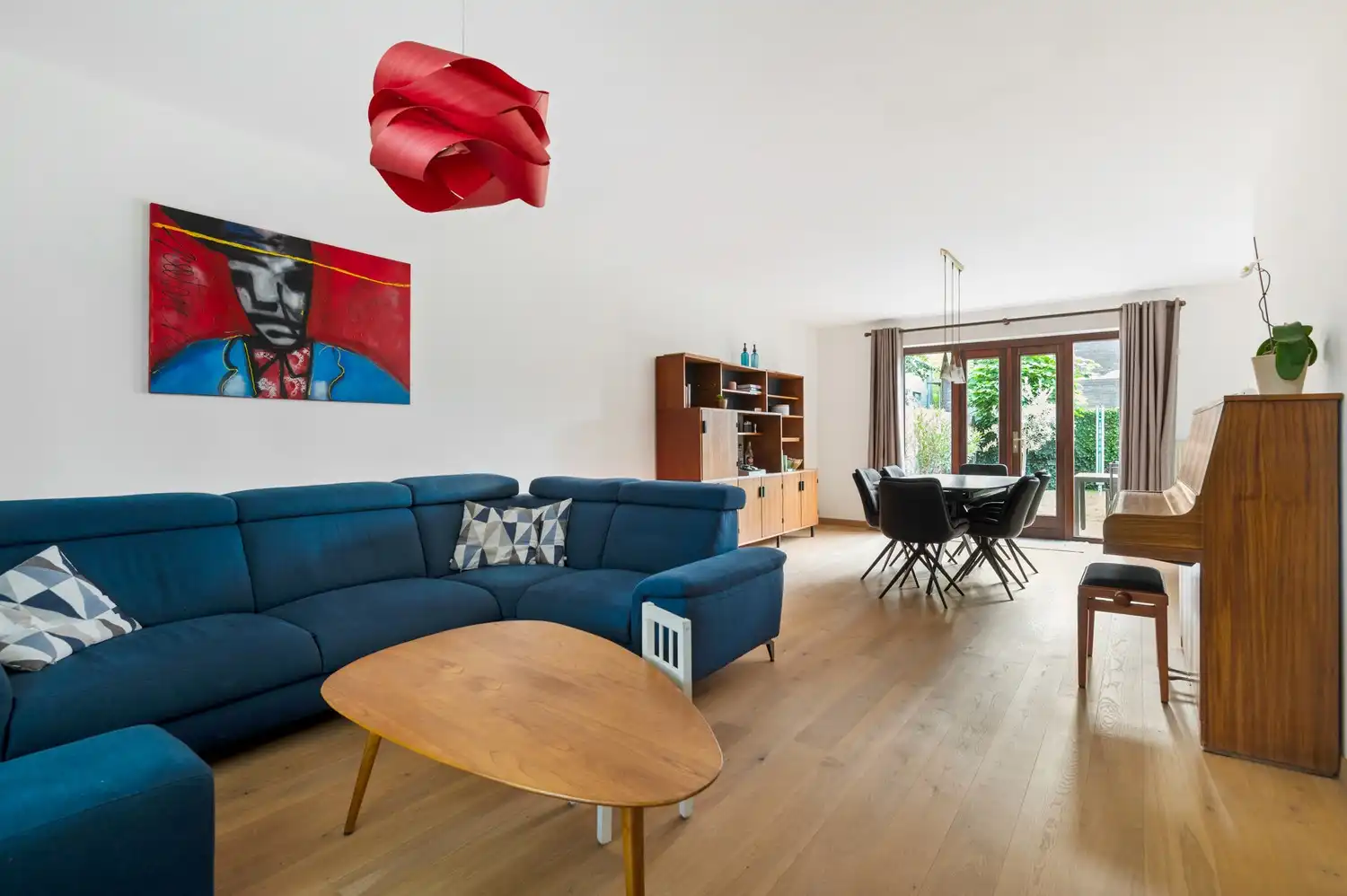 Energiezuinige halfopen woning met 4 slaapkamers en zuidgerichte tuin in Brasschaat foto 5