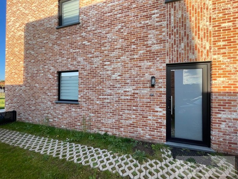Ruime, energiezuinige nieuwbouwwoning - TE HUUR foto 2