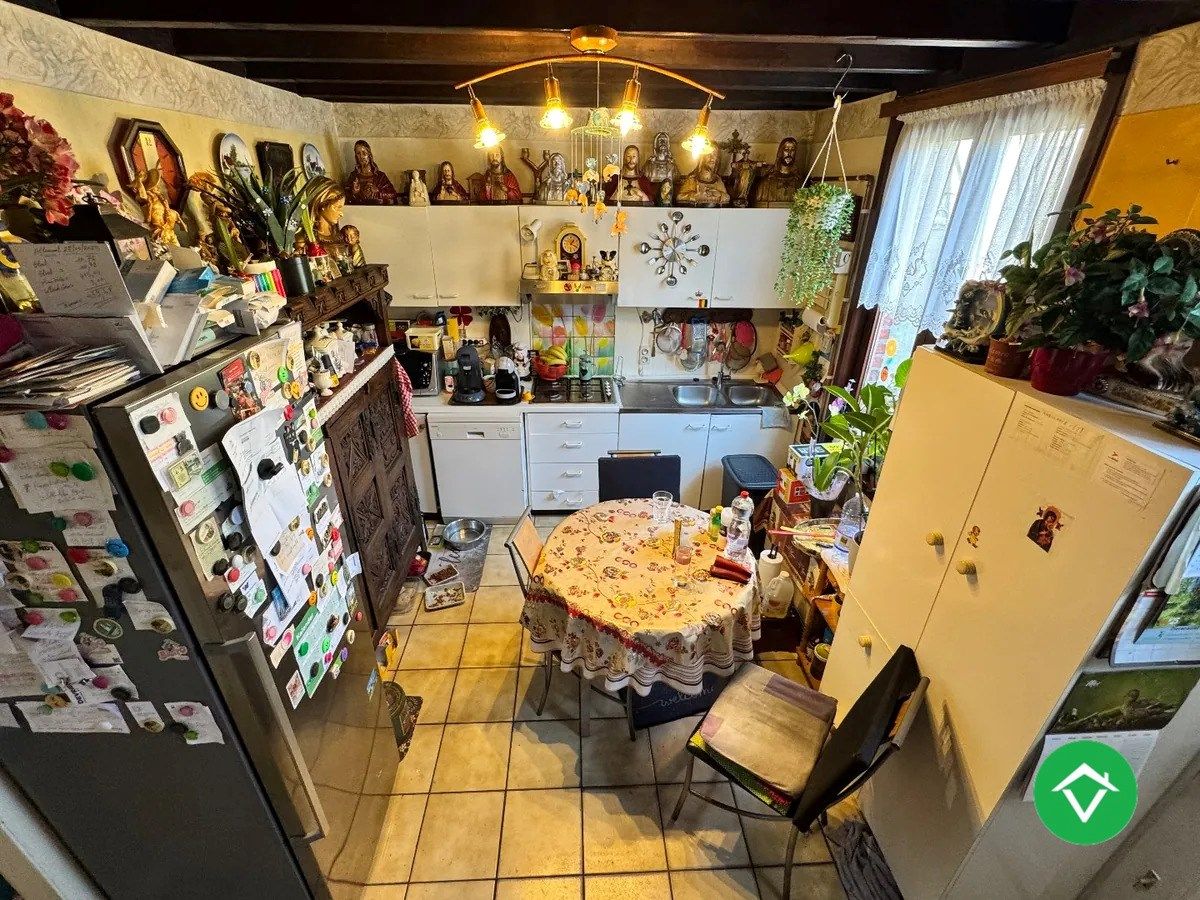 Instapklare woning met 4 slaapkamers in centrum van Koekelare foto 7