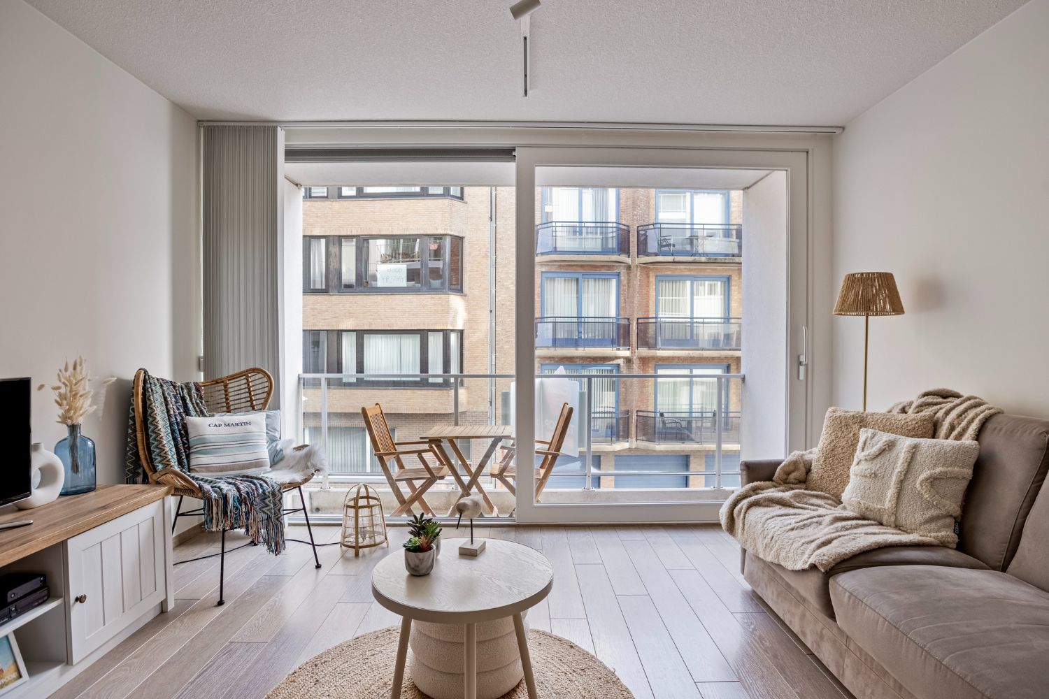 Super gezellig appartement met 1 slaapkamer en lateraal zeezicht foto 2