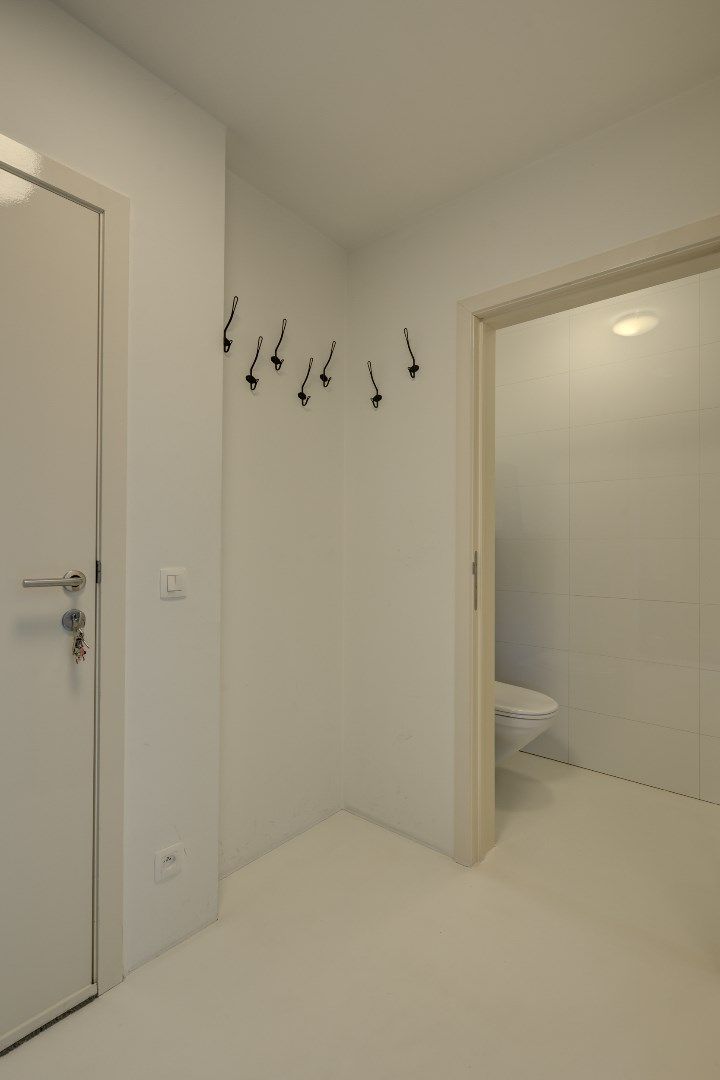 Instapklaar, ruim appartement te koop in centrum van Hamont! foto 11
