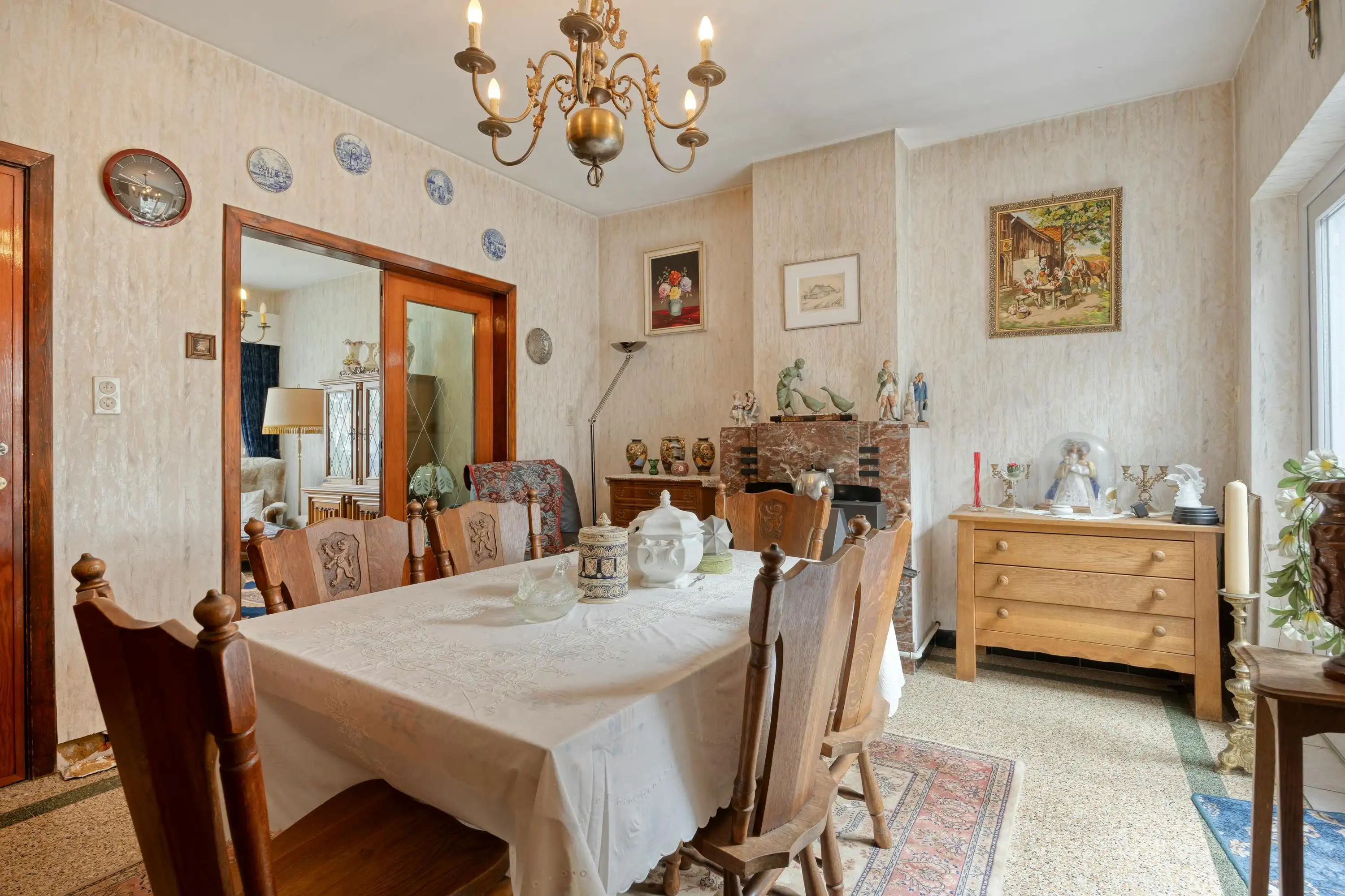 Te renoveren woning te koop in Wuustwezel! foto 7