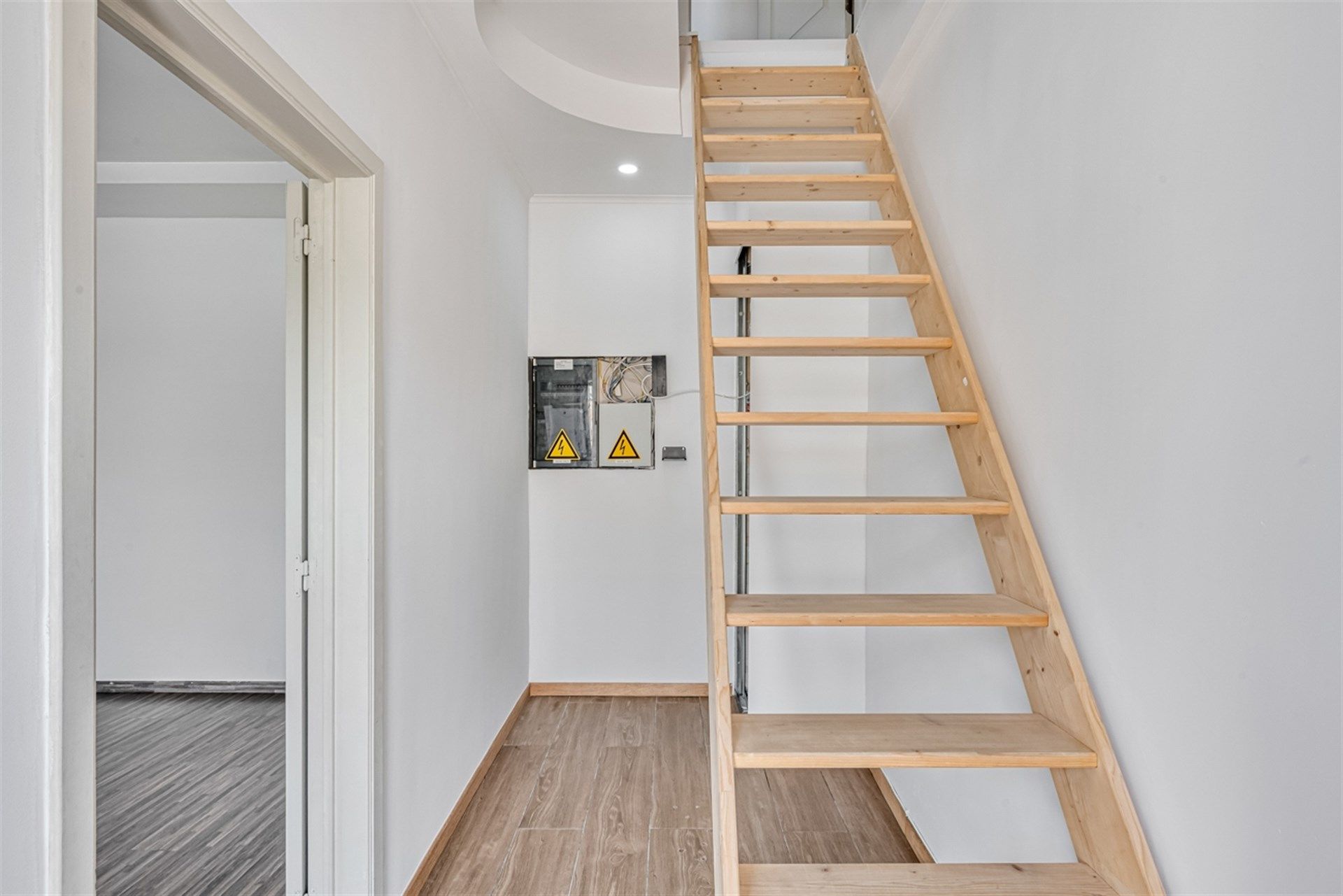 Grote woning met potentieel voor kangoeroewoning op toplocatie in Mere foto 18