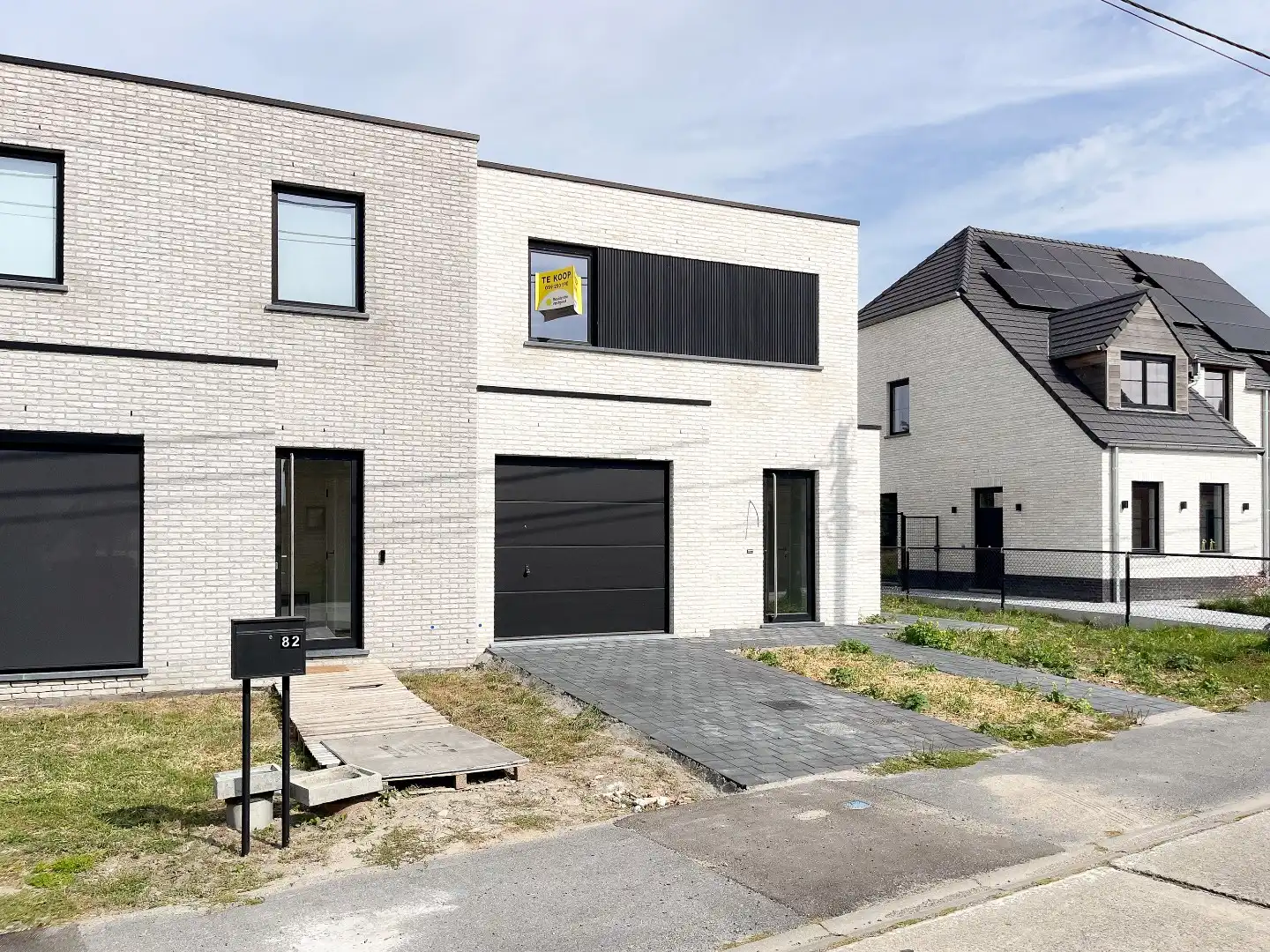 Halfopen woning met 3 slaapkamers en landelijk verzicht! foto 27