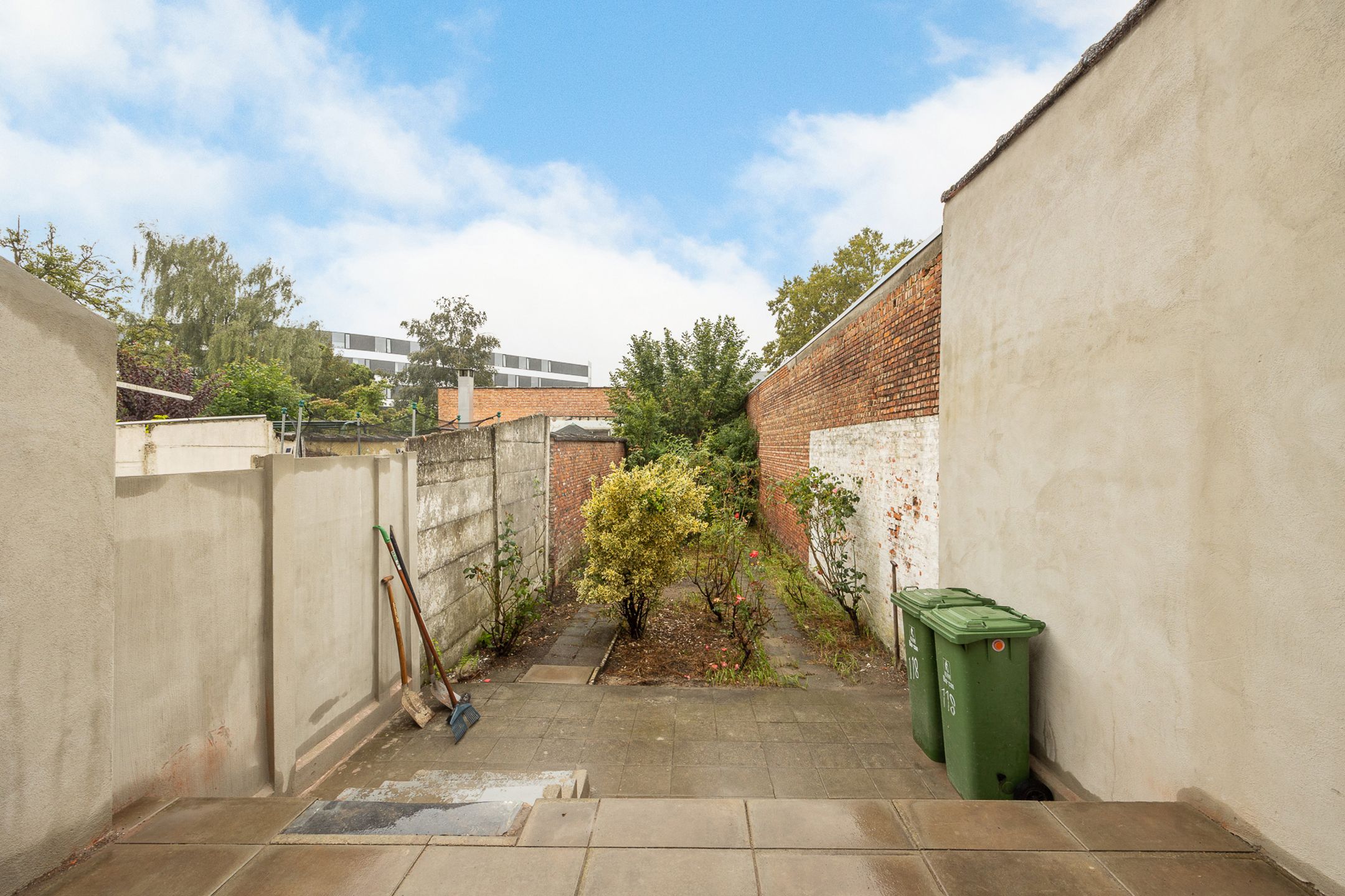 Leuke gerenoveerde woning met heerlijke stadstuin foto 18