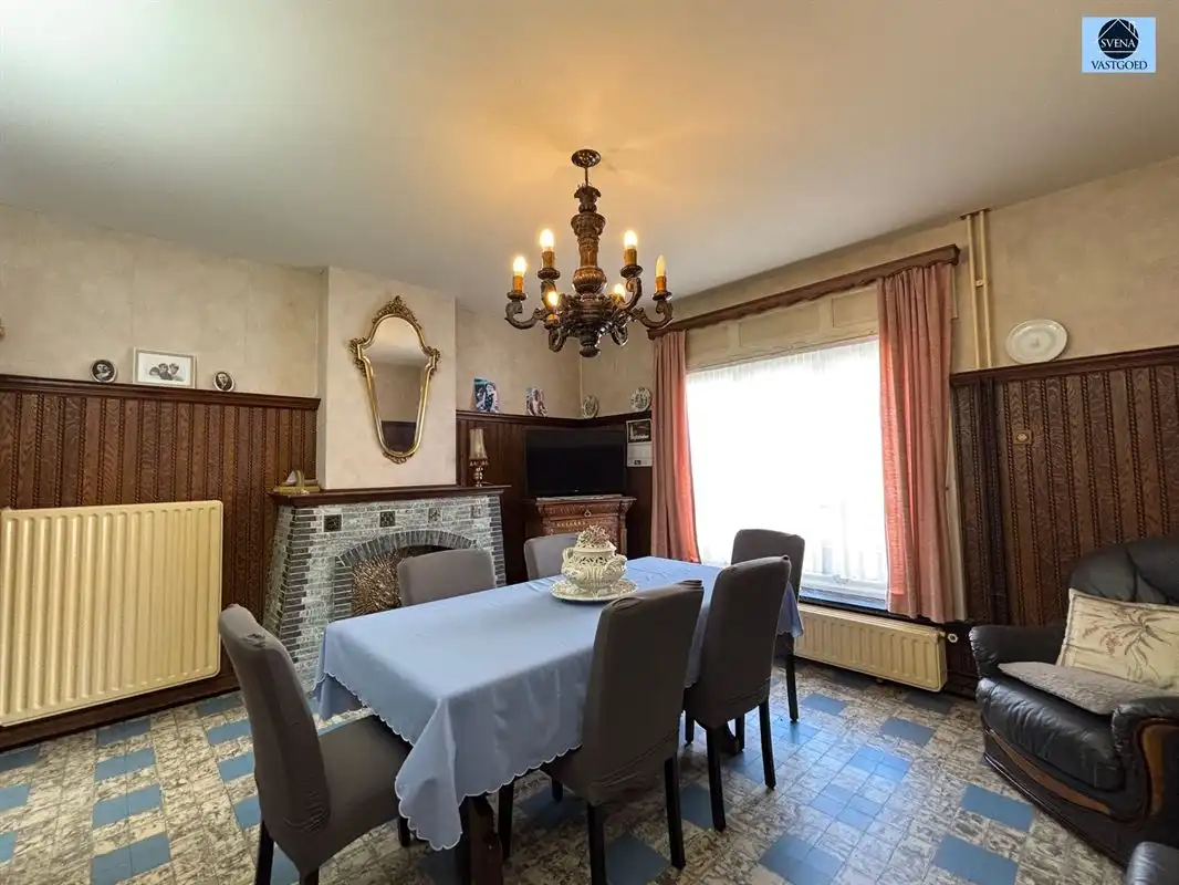 SOLIDE KARAKTERVOLLE WONING MET 3 SLAAPKAMERS EN GARAGE foto 6