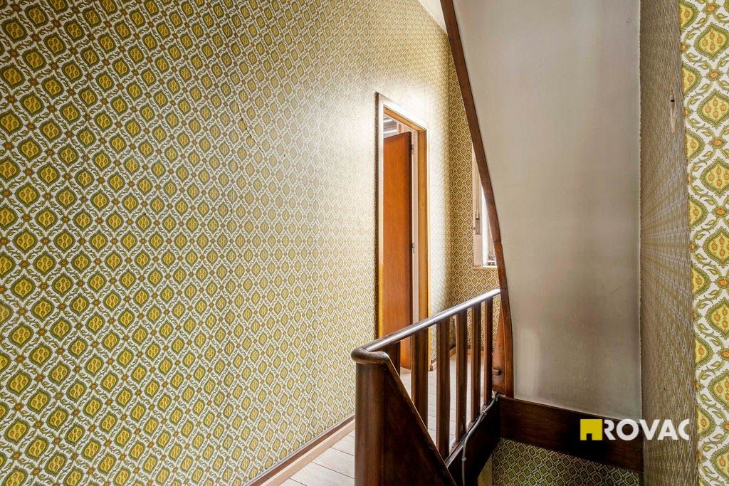 Te renoveren handelspand met woonst in hartje Izegem foto 23