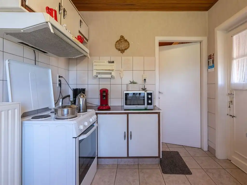 Landelijk gelegen vrijstaande woning op een riant perceel foto 20