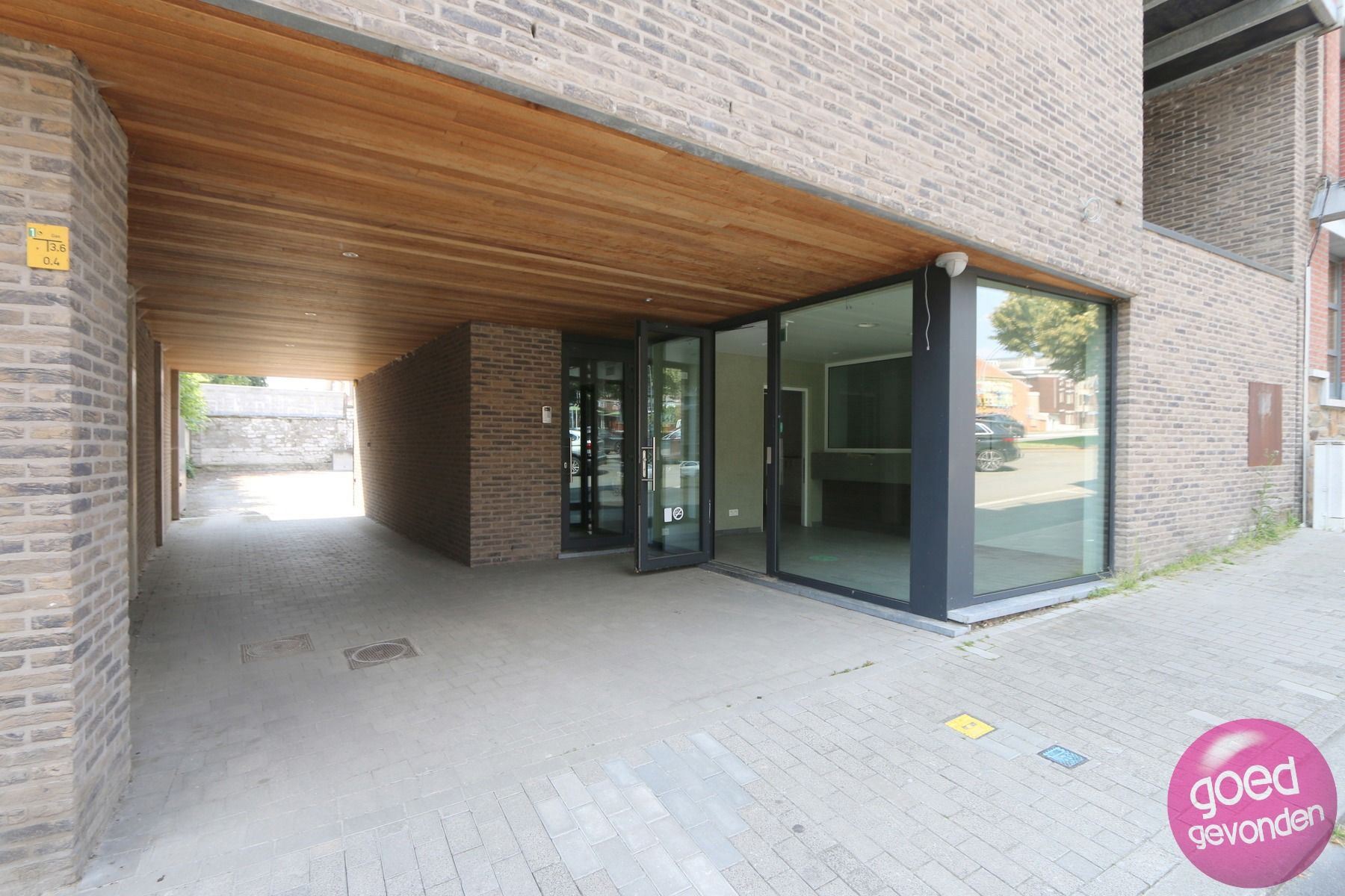 KANTOOR - 120 m² - INSTAPKLAAR - FLEXIBELE HUURVOORWAARDEN  foto 2