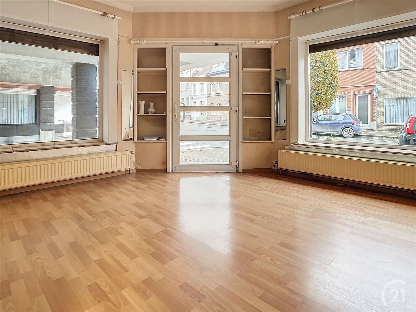 3 gevelwoning met garage en terras op 1are48 foto 3