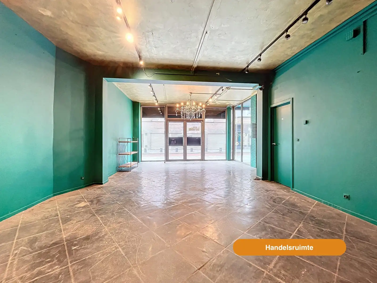 Unieke opbrengsteigendom met 2 appt + handel foto 7