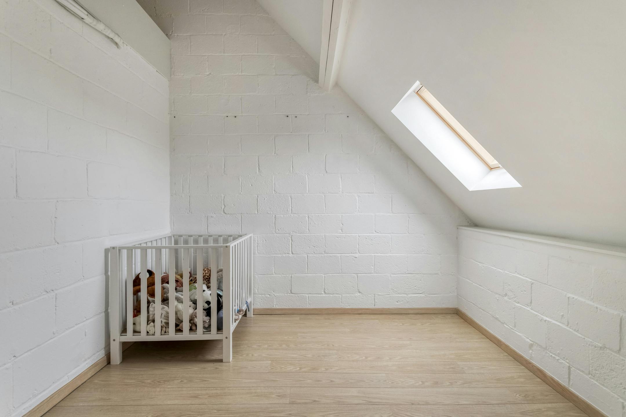 Energiezuinige woning te koop in Ieper met 5 kamers foto 23