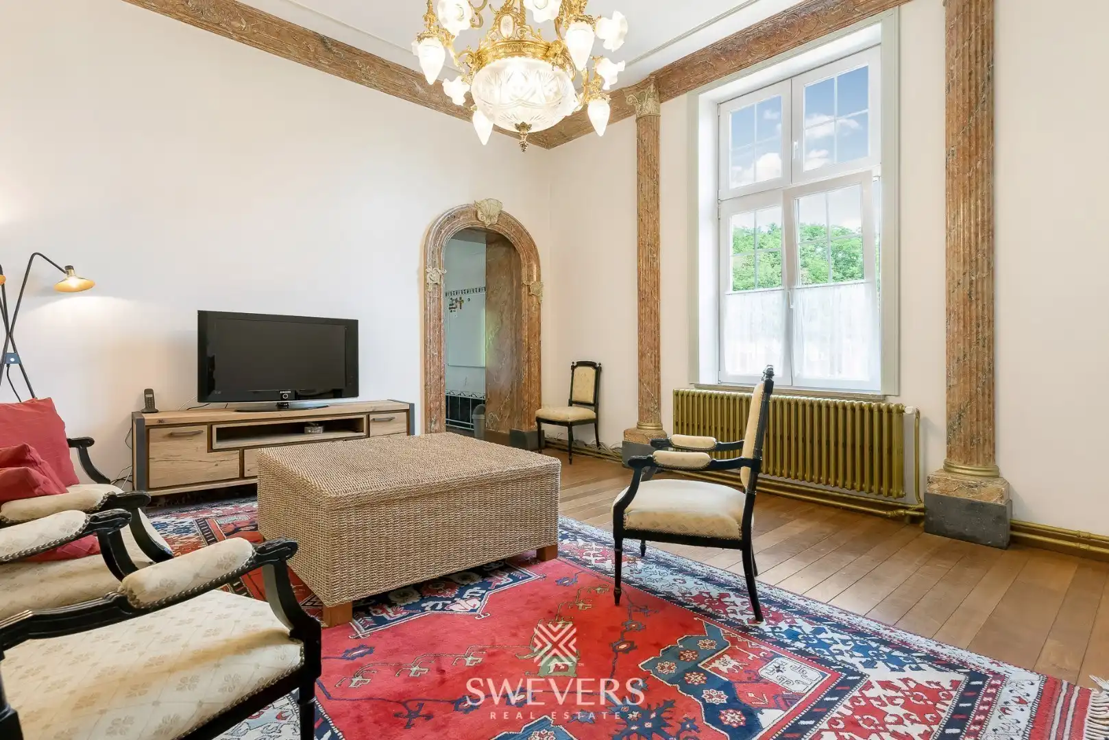 Authentiek herenhuis op 77a met stallingen foto 4