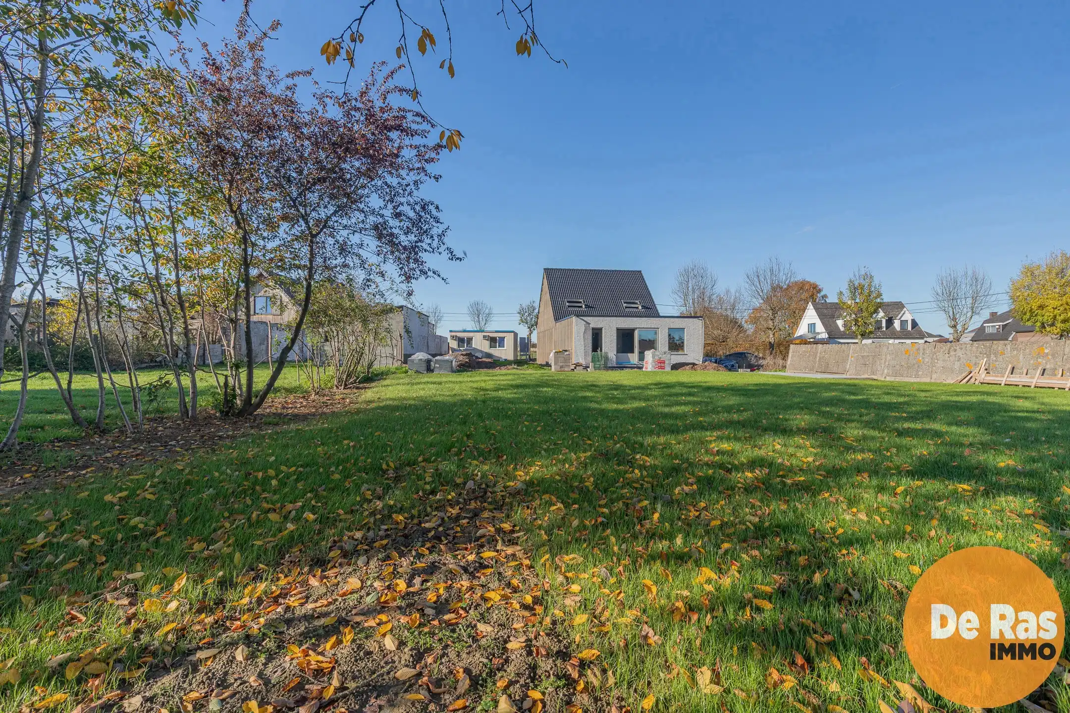 IMPE - Bouwgrond 6,12 are met goede oriëntatie foto 9