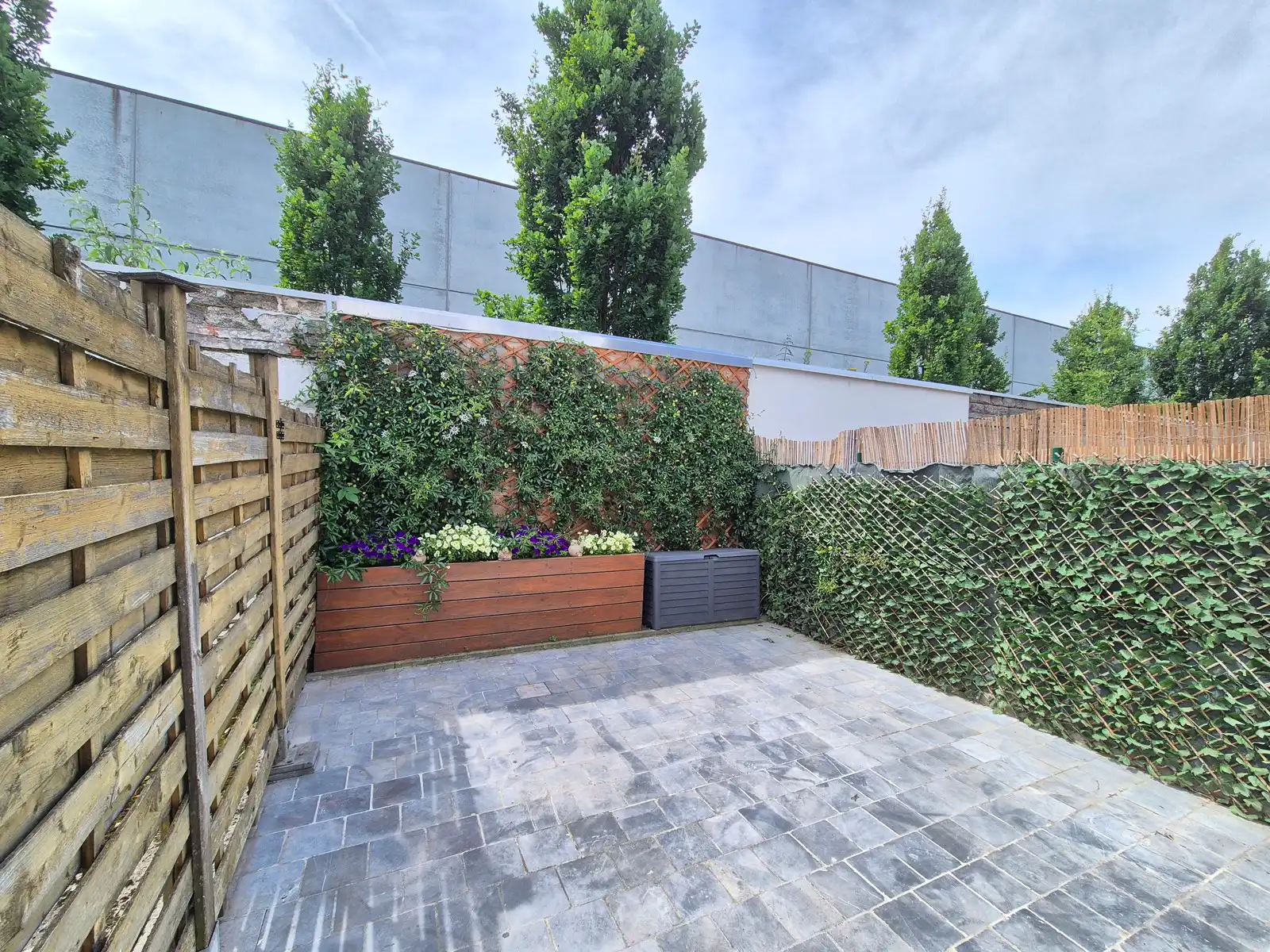 Gerenoveerde rijwoning met 2 slaapkamers foto 13