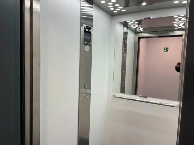 Centraal gelegen instapklaar en energiezuinig appartement met parking foto 16